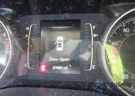 2016 Jeep Cherokee Sport из США, поврежденный, VIN 1C4PJMAB7GW313928